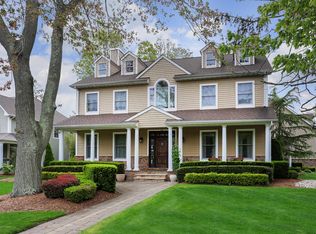 25 Demmert Ave, Rumson, NJ 07760