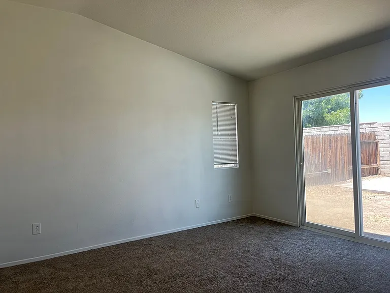 13892 Summer Wind St — Photo 5