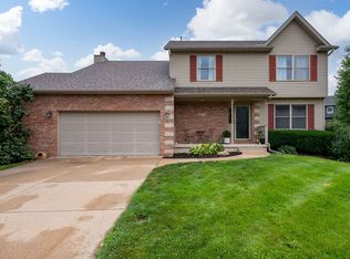 4873 Bald Eagle Ct, Bettendorf, IA 52722