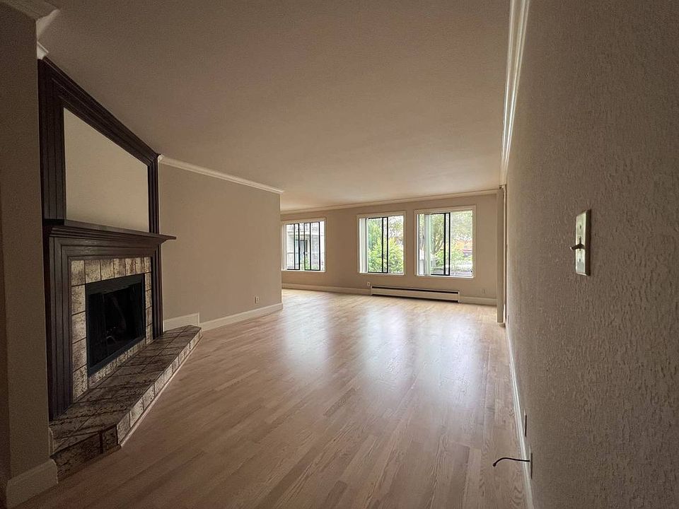 1st image of 500 Poplar Ave #113