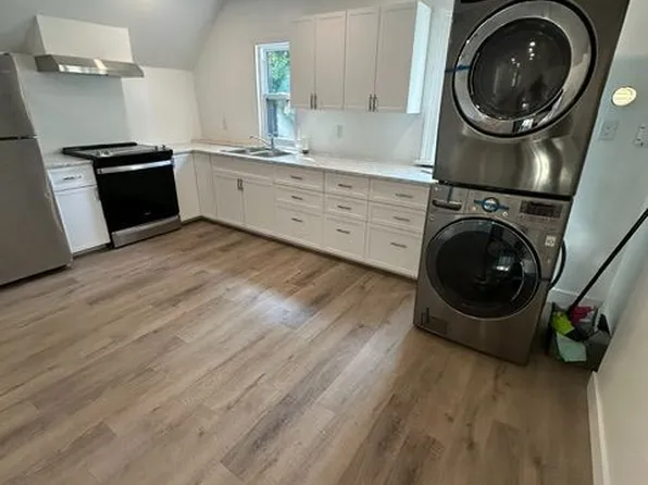 22 Wells Ave, Brantford, ON