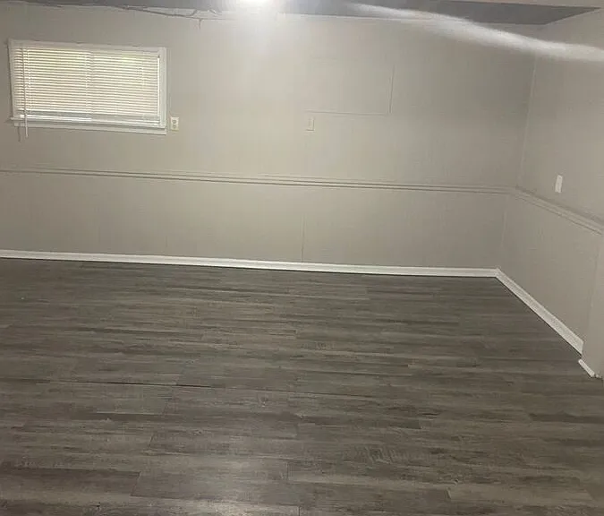 6002 N Euclid Ave — Photo 12