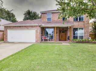 308 Westbrook Dr, Arlington, TX 76002