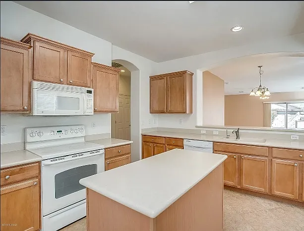 Building Photo - 10345 E Valley Quail Dr