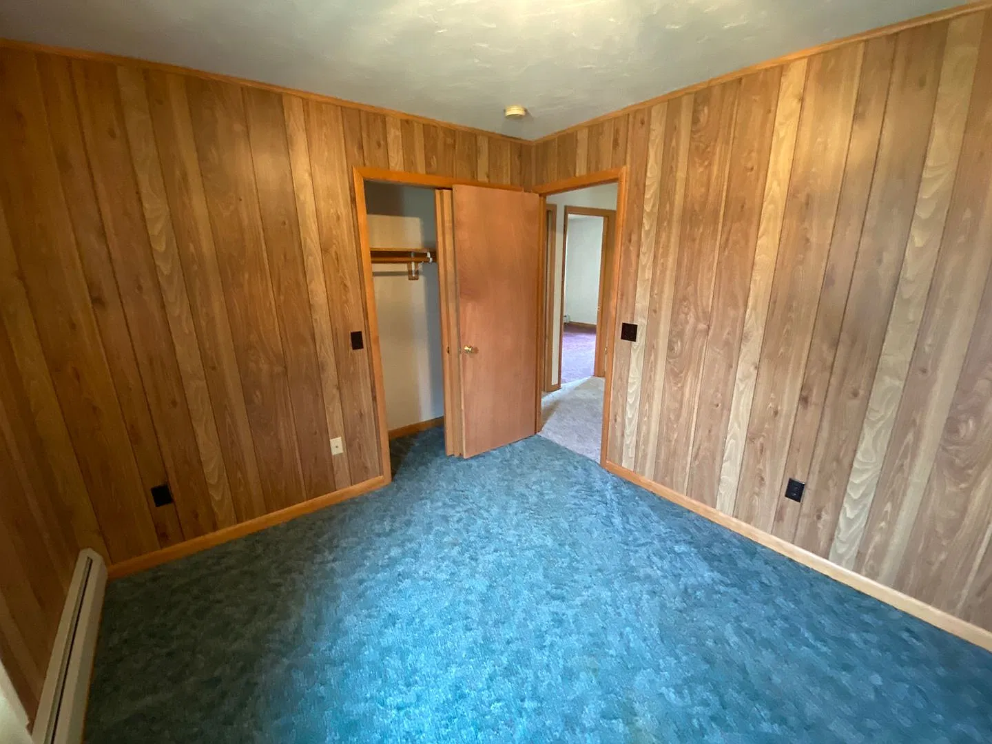 Single Family Home in Shrewsbury Borough — Photo 3