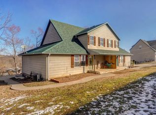 709 S 11th St, Ozark, MO 65721