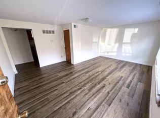 817 Broad St APT A, Warrensburg, MO 64093