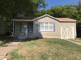 3104 Wesleyan Dr S, Fort Worth, TX 76105