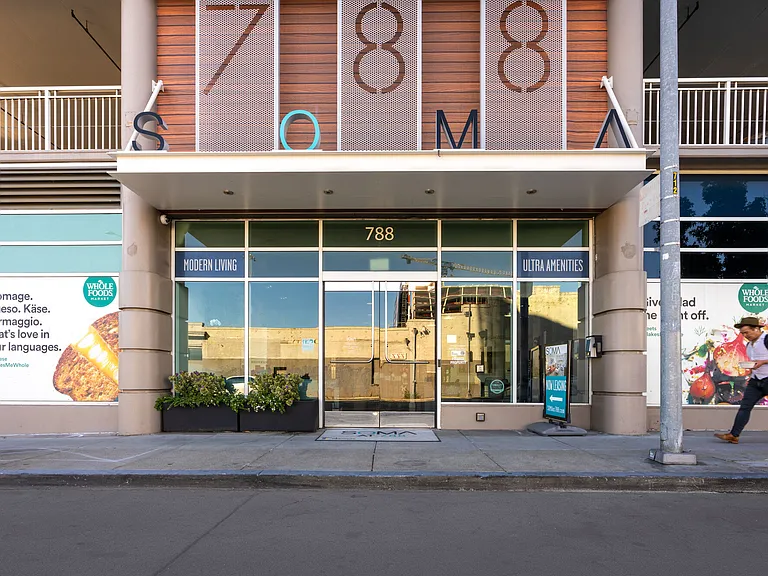 Soma at 788 — Photo 33