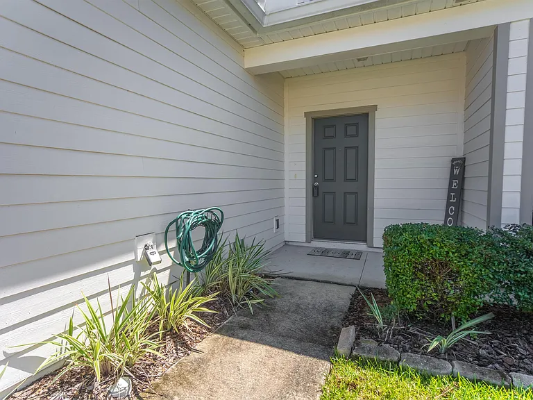 34 Great Star Ct — Photo 3