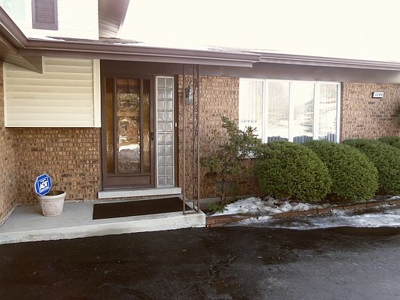 2nd image of 5249 Arquilla Dr