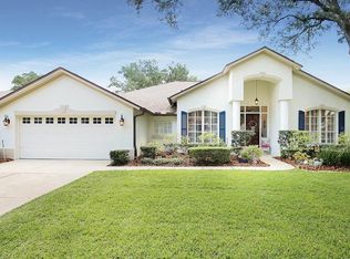 5315 Twin Creeks Dr, Valrico, FL 33596