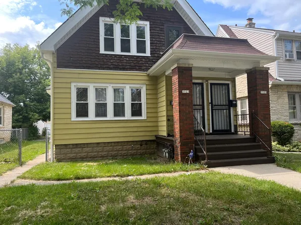 (undisclosed Address), Milwaukee, WI 53216