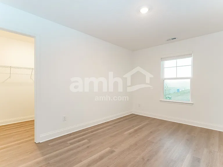 1080 Broyles Xing — Photo 12