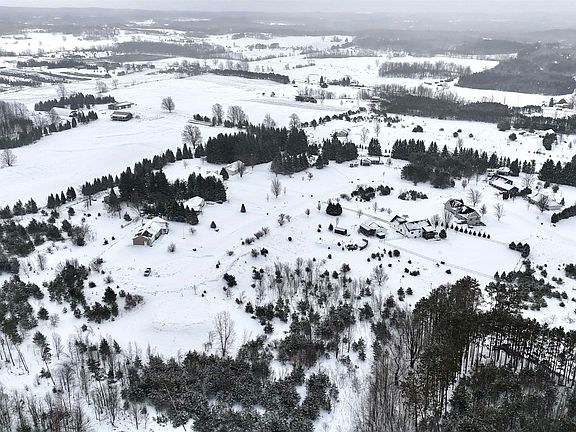 4th image of Unit 12 Fairview