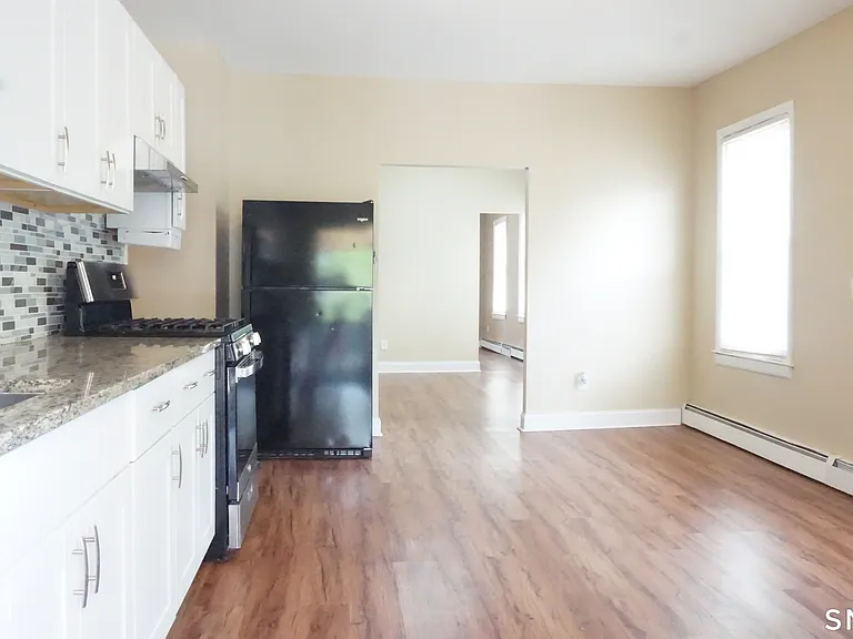 136 Sherman St #142 — Photo 1