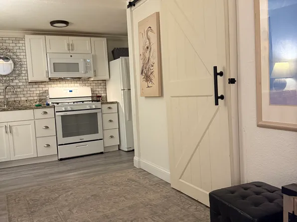 21 S Hollywood Ave APT 6, Daytona Beach, FL 32118