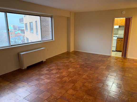 3rd image of 276 Prospect St #7J