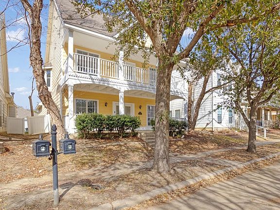2nd image of 1805 Azalea Dr