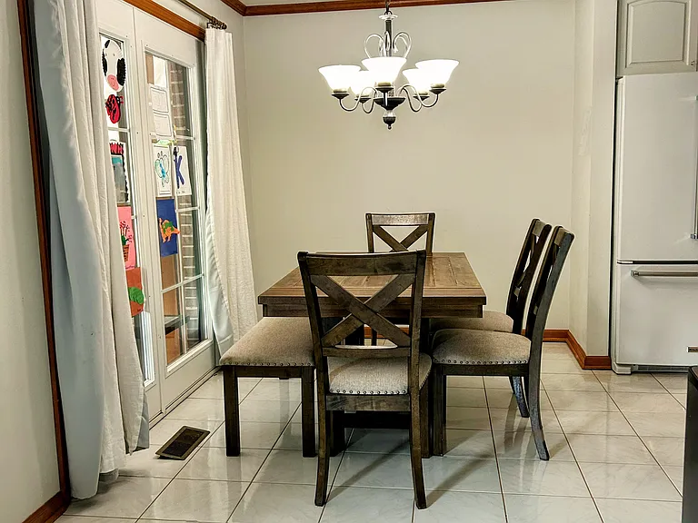 1638 Stone Mansion Dr — Photo 20