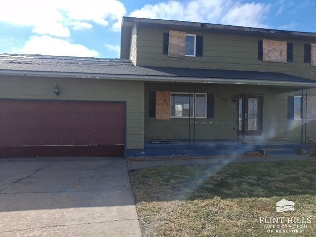 1st image of 192 Amy Ave