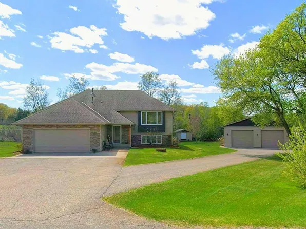 24450 Fallbrook Ave, Forest Lake, MN 55025