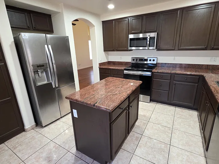 20608 N 74th Ln — Photo 15