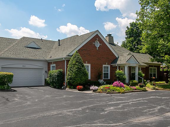 2nd image of 3827 Spring Arbor Dr