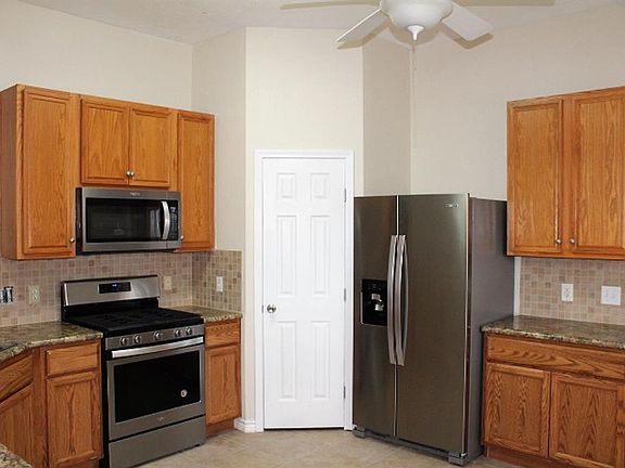 5th image of 338 Brightfield Ln