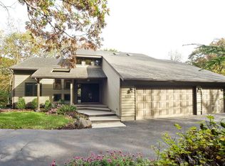6316 Chickaloon Dr, McHenry, IL 60050