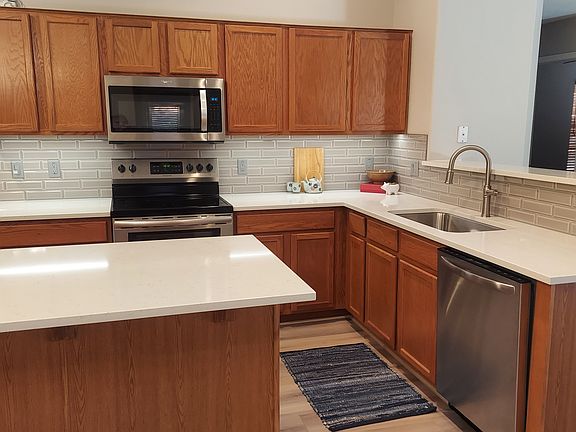 3rd image of 9347 W Deanna Dr