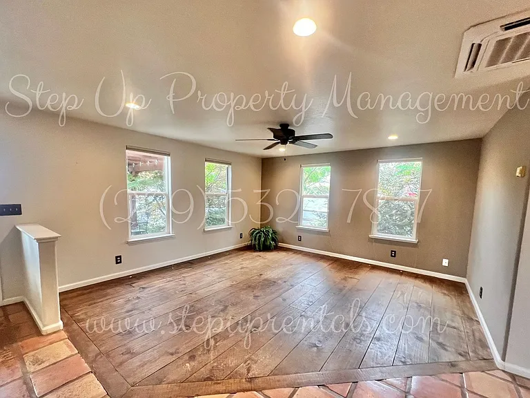 816 Oneida St — Photo 4