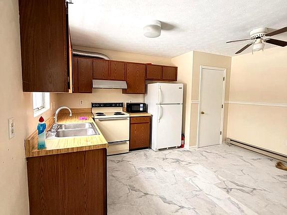 5th image of 240 Nottoway Dr
