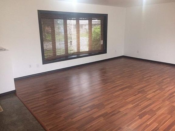 3rd image of 4219 Hidalgo Ln