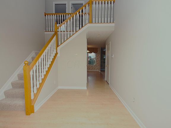 4th image of 426 Tottenham Blvd