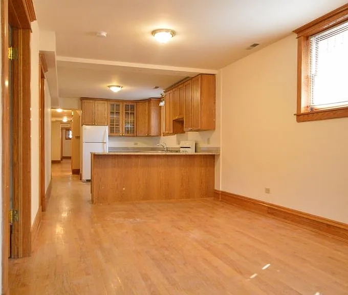 3920 N Janssen Ave #G — Photo 4