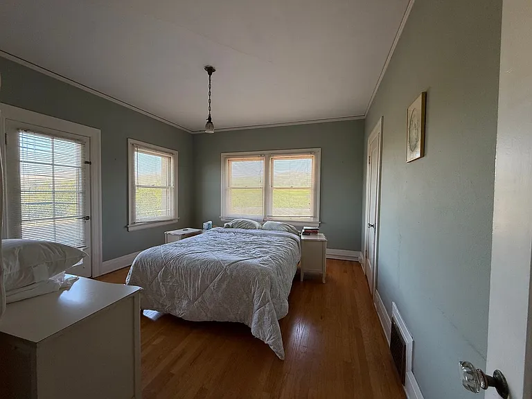 4645 Walnut Ave — Photo 16