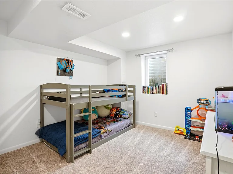 6162 Jellison Way — Photo 36