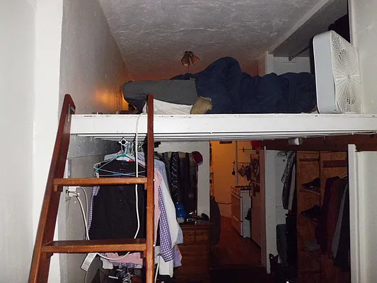 Rented by Maximus Realty Group | media 20