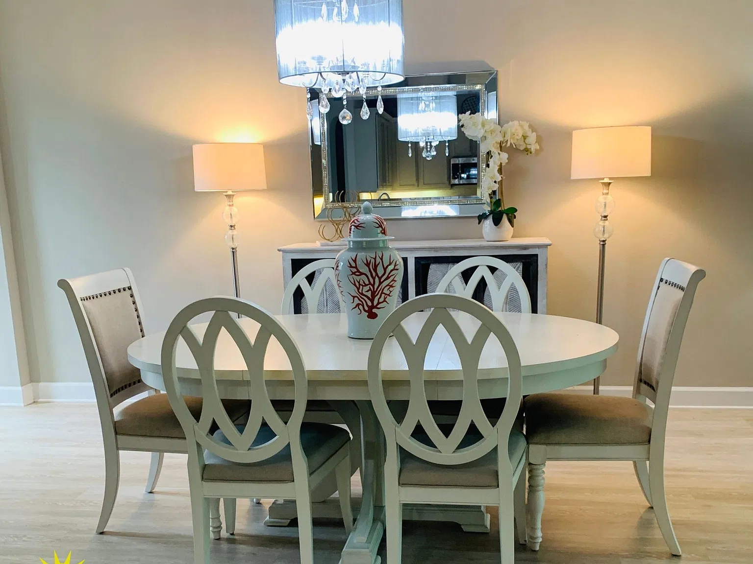 3 bed, 3.0 bath, 2170 sqft, $2,300 — Photo 4