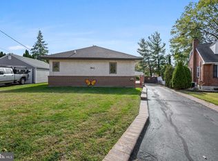 311 Ogden Pl, Springfield, PA 19064