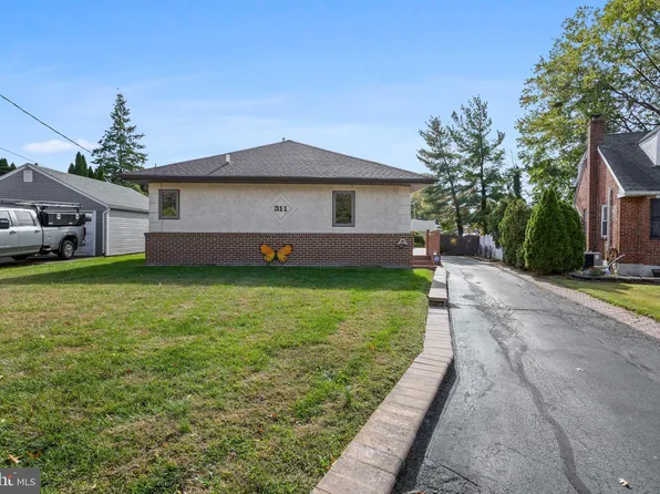 311 Ogden Pl, Springfield, PA 19064