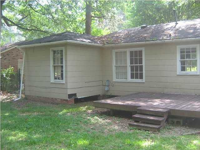 2nd image of 125 Meadowlane Dr