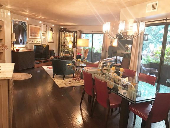 2nd image of 1704 N Park Dr APT 109