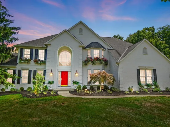8209 Wycliffe Dr, Cincinnati, OH 45244