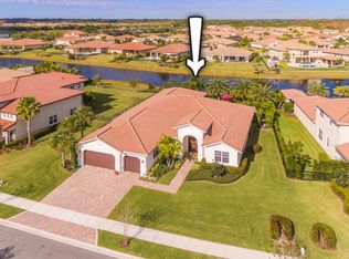 155 Manor Cir, Jupiter, FL 33458