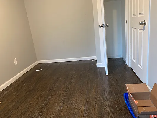 Rented by Bruma Realty LLC | media 9