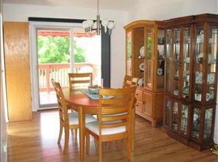 106 Sussex Ct, Voorheesville, NY 12186