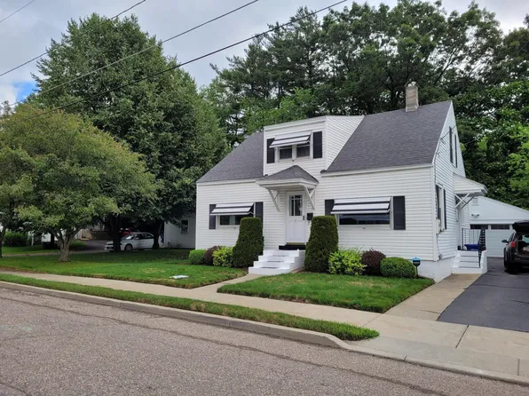5 Roland Court, Winooski, VT 05404