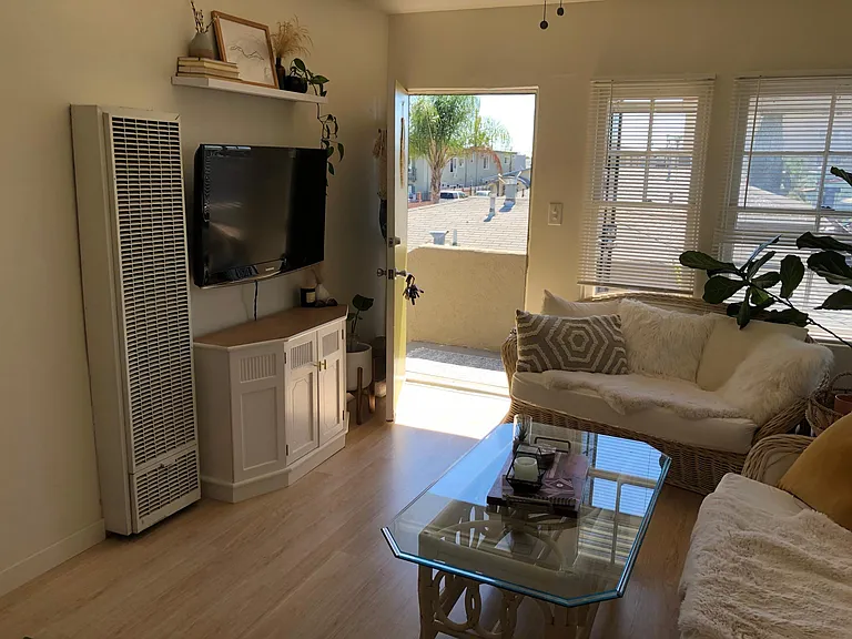 4471 Wilson Ave — Photo 6